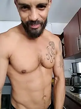 DannSaenz online show from July 25, 2026, 7:44 pm