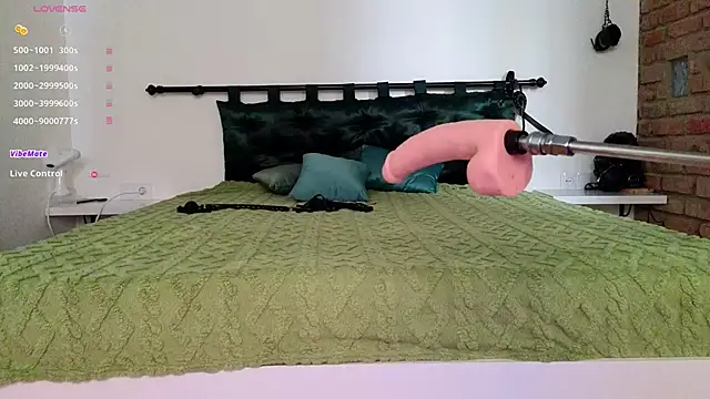 Kurama Katana online show from October 17, 2025, 11:13 am