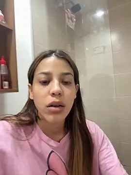 DanielaSaenz0 online show from November 4, 2025, 3:38 am