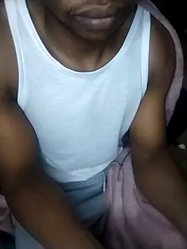 Convertiblechulo online show from June 7, 2026, 3:32 am