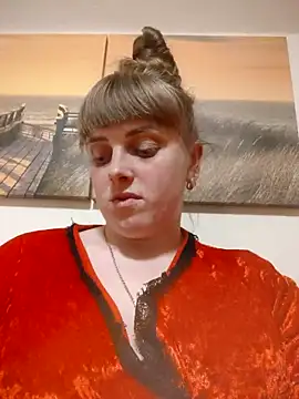 CoddessCrystal online show from April 2, 2026, 8:06 pm