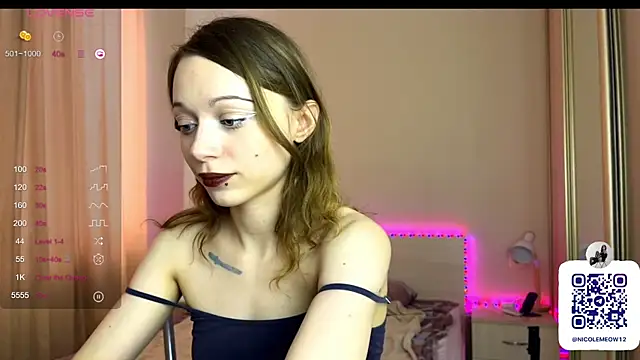 Snapshot of _SofiaBrown chatting on May 26, 2026, 3:52 pm SofiaBrown online show from May 26, 2026, 3:52 pm