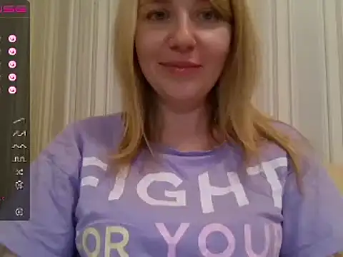 urbadkitty online show from March 2, 2025, 12:01 pm