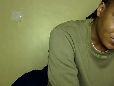 Snapshot of Jay_Vee chatting on August 1, 2026, 5:12 pm Jay Vee online show from August 1, 2026, 5:12 pm
