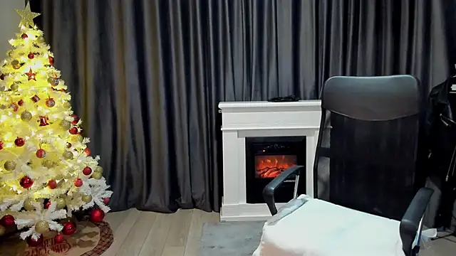 HaydenSpearss online show from December 22, 2024, 11:00 am