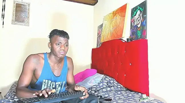 Snapshot of blackWhite_hot chatting on February 10, 2025, 9:36 am blackWhite hot online show from February 10, 2025, 9:36 am