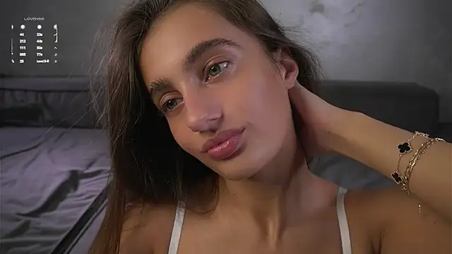 PiquingOgalala online show from July 29, 2026, 1:04 am