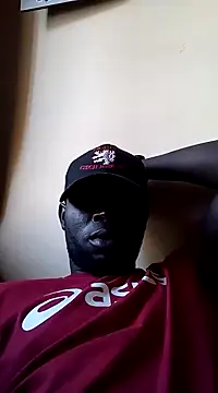 ClinDi online show from March 19, 2025, 1:29 pm