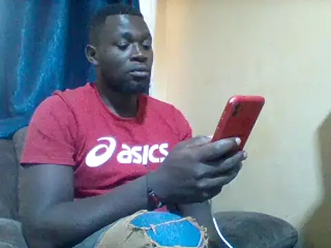 ClinDi online show from November 3, 2025, 2:07 pm