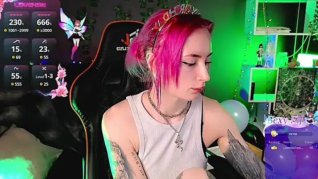 Snapshot of _HelenCarter chatting on January 15, 2025, 8:37 pm HelenCarter online show from January 15, 2025, 8:37 pm