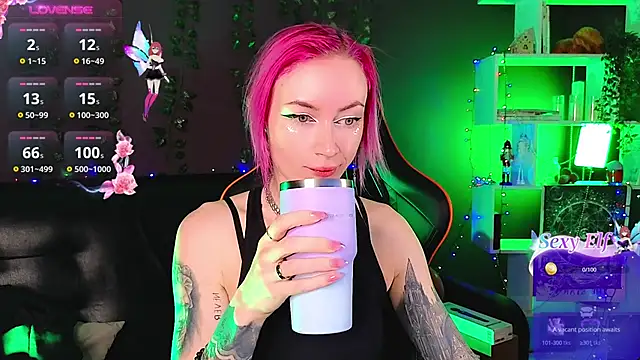 Snapshot of _HelenCarter chatting on January 21, 2025, 8:32 pm HelenCarter online show from January 21, 2025, 8:32 pm