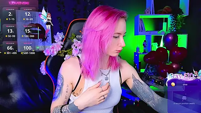 Snapshot of _HelenCarter chatting on February 15, 2025, 8:43 pm HelenCarter online show from February 15, 2025, 8:43 pm