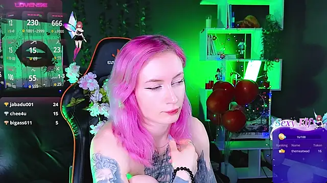 Snapshot of _HelenCarter chatting on February 19, 2025, 3:17 am HelenCarter online show from February 19, 2025, 3:17 am