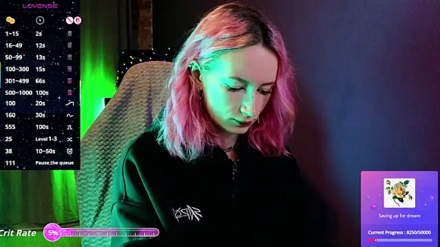  HelenCarter online show from May 31, 2026, 8:43 pm