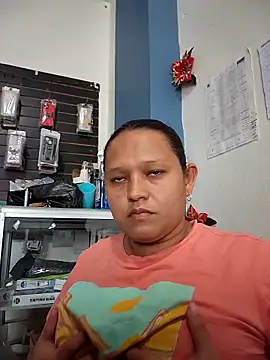 Snapshot of Chicapicante chatting on March 19, 2026, 6:23 pm Chicapicante online show from March 19, 2026, 6:23 pm
