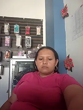 Snapshot of Chicapicante chatting on April 28, 2026, 8:03 pm Chicapicante online show from April 28, 2026, 8:03 pm