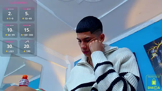 Snapshot of Valerio_20 chatting on December 29, 2024, 2:21 pm Valerio 20 online show from December 29, 2024, 2:21 pm