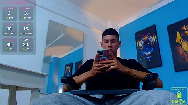 Snapshot of Valerio_20 chatting on January 18, 2025, 8:09 pm Valerio 20 online show from January 18, 2025, 8:09 pm