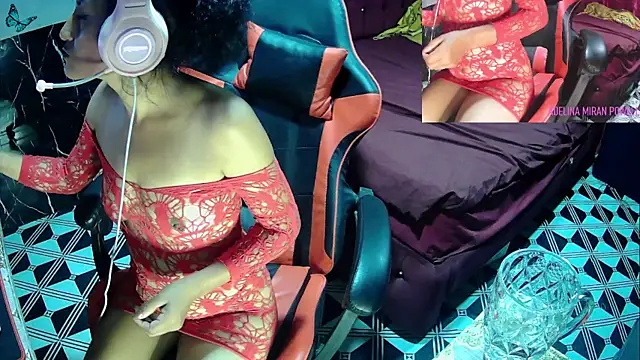 Snapshot of AdelinaMiran90 chatting on January 26, 2025, 3:27 am AdelinaMiran90 online show from January 26, 2025, 3:27 am