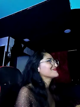 Snapshot of AdelinaMiran90 chatting on October 22, 2025, 2:45 am AdelinaMiran90 online show from October 22, 2025, 2:45 am