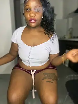 Snapshot of hotshie666-cum chatting on June 7, 2026, 12:59 am hotshie666-cum online show from June 7, 2026, 12:59 am