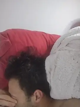 LopeseLua online show from November 8, 2025, 4:23 am