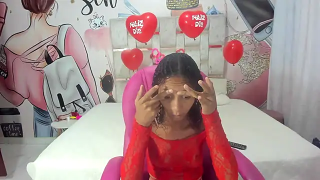 Snapshot of EMMA_SWEETT1 chatting on February 15, 2025, 12:22 pm EMMA SWEETT1 online show from February 15, 2025, 12:22 pm