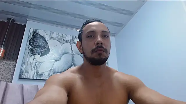 Snapshot of Thiago_Summers chatting on December 28, 2024, 2:32 pm Thiago Summers online show from December 28, 2024, 2:32 pm