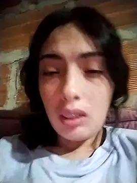 Snapshot of Mayer_09 chatting on December 6, 2024, 3:19 am Mayer 09 online show from December 6, 2024, 3:19 am