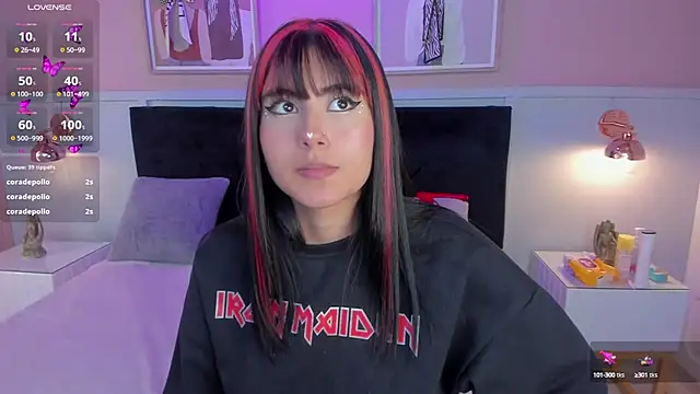 Snapshot of naoko_kirino chatting on December 7, 2024, 5:09 pm naoko kirino online show from December 7, 2024, 5:09 pm