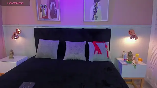 Snapshot of naoko_kirino chatting on January 8, 2025, 1:20 pm naoko kirino online show from January 8, 2025, 1:20 pm