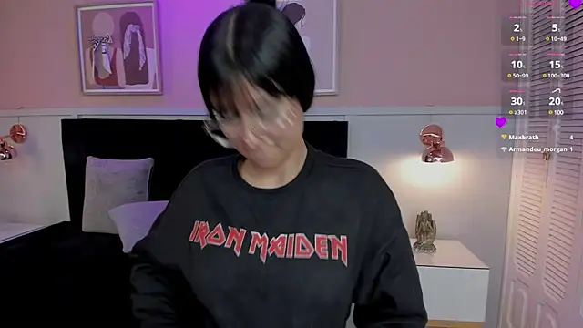 Snapshot of naoko_kirino chatting on March 5, 2025, 3:18 pm naoko kirino online show from March 5, 2025, 3:18 pm