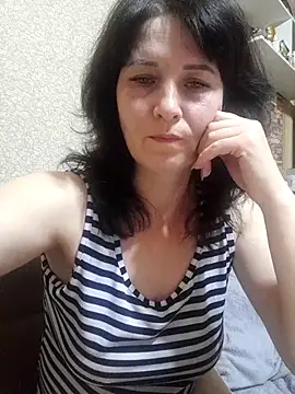 MriaLove31 online show from November 15, 2025, 5:53 pm