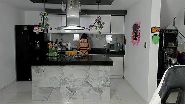 vicky wendy hot sexx online show from June 11, 2026, 5:27 am