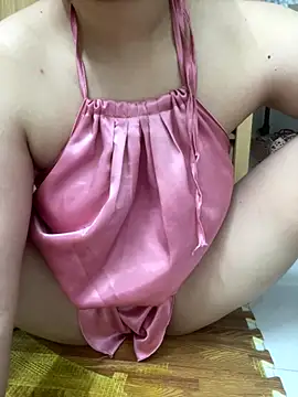 Snapshot of -SingleMom- chatting on November 2, 2025, 12:18 pm -SingleMom- online show from November 2, 2025, 12:18 pm