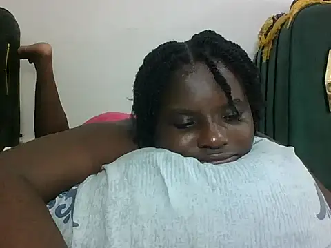 hotebbbyy online show from July 28, 2026, 11:28 am