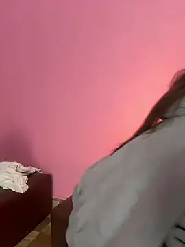 Hellen 111 online show from February 18, 2025, 1:43 am