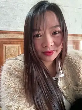 Hellen 111 online show from December 15, 2025, 3:55 am