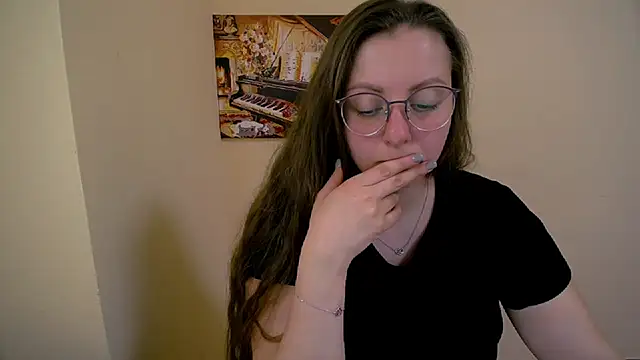  Annabelle Lee online show from March 10, 2025, 10:26 am