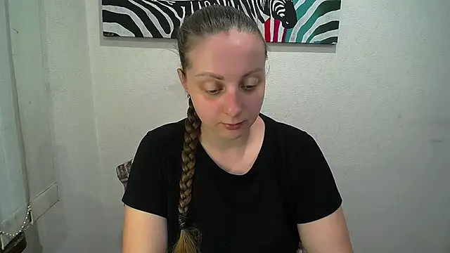 Snapshot of _Annabelle_Lee chatting on June 25, 2026, 6:18 am Annabelle Lee online show from June 25, 2026, 6:18 am