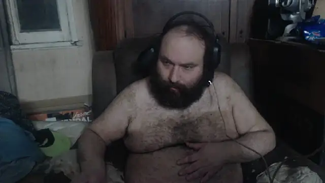 Snapshot of hairyhulk chatting on January 12, 2025, 7:43 am hairyhulk online show from January 12, 2025, 7:43 am