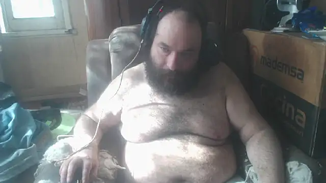 Snapshot of hairyhulk chatting on January 12, 2025, 8:47 pm hairyhulk online show from January 12, 2025, 8:47 pm