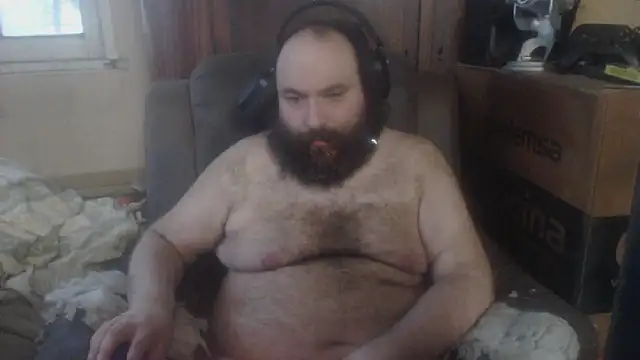 Snapshot of hairyhulk chatting on January 25, 2025, 10:29 am hairyhulk online show from January 25, 2025, 10:29 am