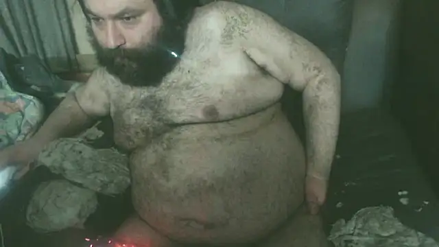 Snapshot of hairyhulk chatting on December 19, 2025, 8:21 am hairyhulk online show from December 19, 2025, 8:21 am