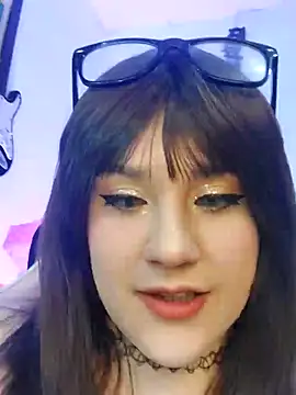 Snapshot of ItsNaiixa chatting on February 2, 2025, 4:22 pm ItsNaiixa online show from February 2, 2025, 4:22 pm