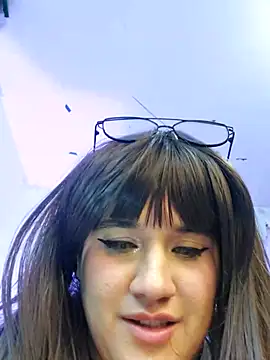 Snapshot of ItsNaiixa chatting on February 15, 2025, 10:42 pm ItsNaiixa online show from February 15, 2025, 10:42 pm