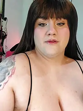 Snapshot of ItsNaiixa chatting on September 14, 2025, 7:24 pm ItsNaiixa online show from September 14, 2025, 7:24 pm