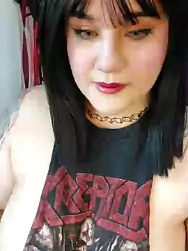 Snapshot of ItsNaiixa chatting on October 4, 2025, 10:41 pm ItsNaiixa online show from October 4, 2025, 10:41 pm