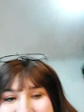 Snapshot of ItsNaiixa chatting on October 12, 2025, 8:19 pm ItsNaiixa online show from October 12, 2025, 8:19 pm