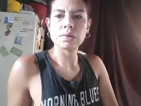 Alanagracia online show from February 22, 2025, 1:24 pm